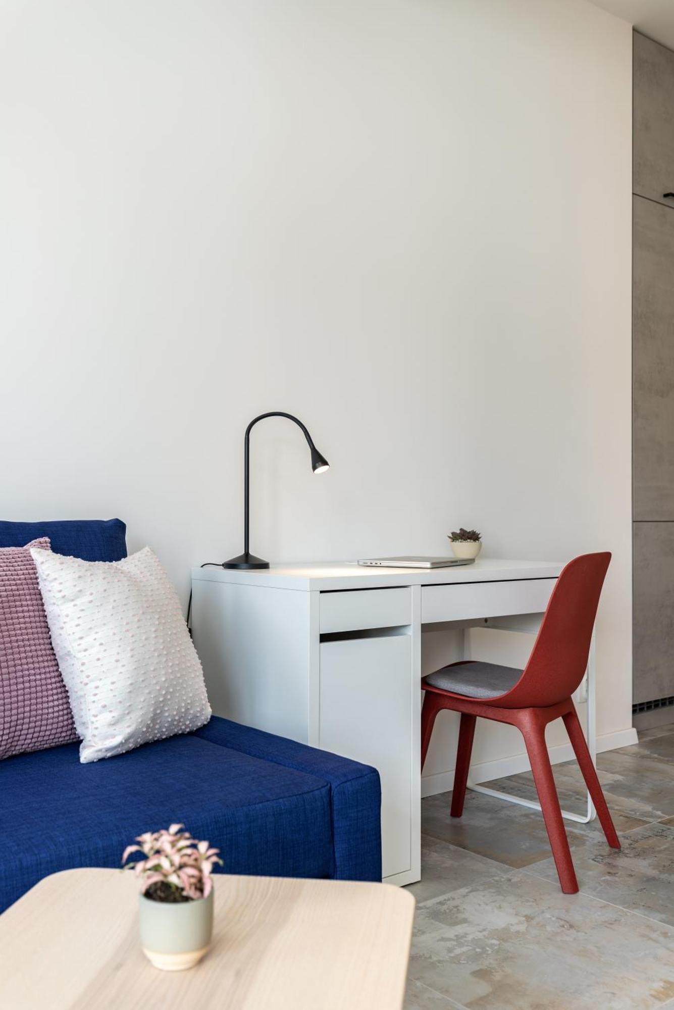 Fully Equipped Apartments With Terraces, Free Garage Parking, Netflix & Ac - By Apartmany Slapanice Cz 外观 照片
